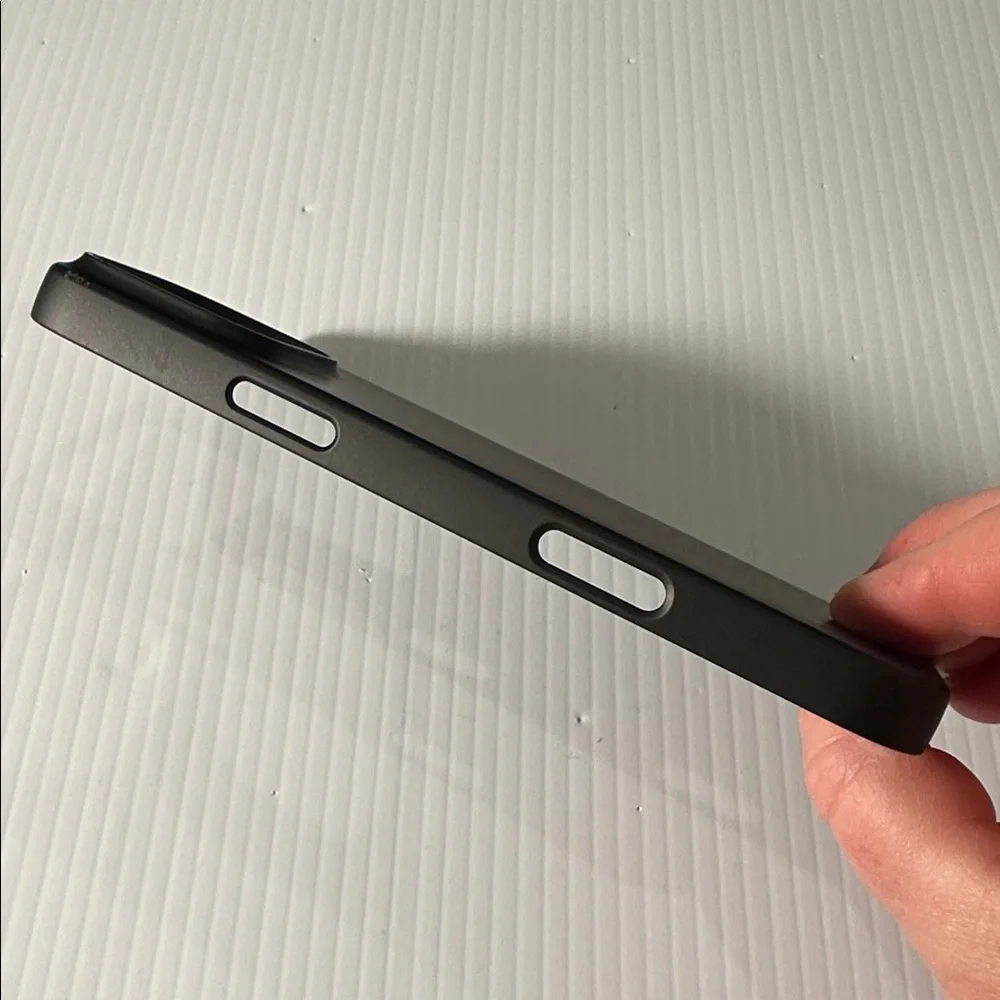 PEEL iPhone 16 Pro Max Super Thin Sleek Black Phone Case